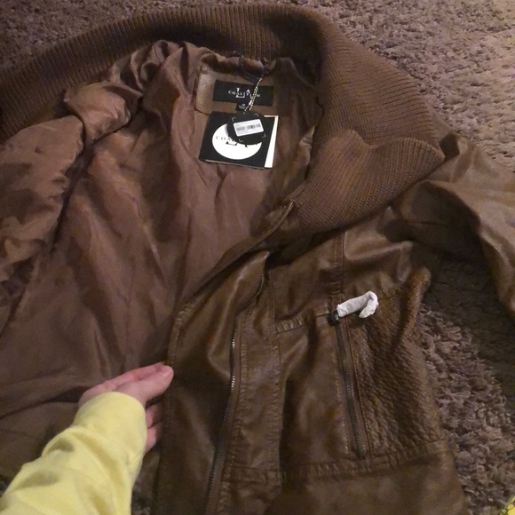 jacket - Picture 3 of 4
